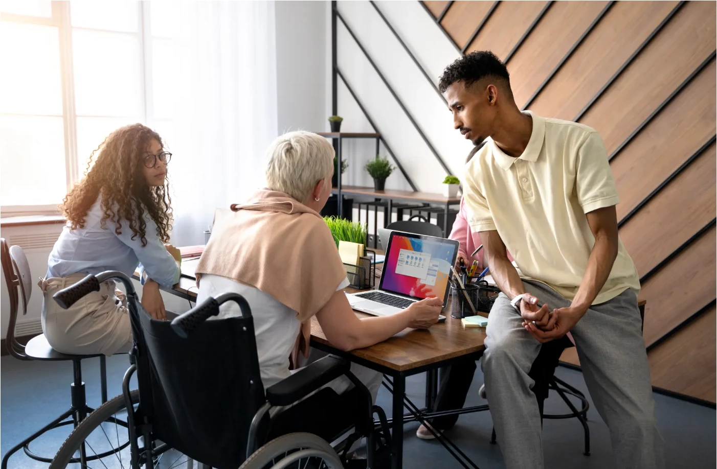 Digital skills training session — UK Consumer Digital Index data story